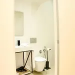 Corso Vittorio Emanuele Grandsuite - Position In Next To Duomo Lejlighed