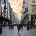 Lejlighed Corso Vittorio Emanuele Grandsuite - Position In Next To Duomo *