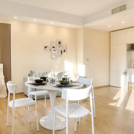 Lejlighed Corso Vittorio Emanuele Grandsuite - Position In Next To Duomo Milano