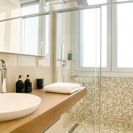 Corso Vittorio Emanuele Grandsuite - Position In Next To Duomo Lejlighed Milano