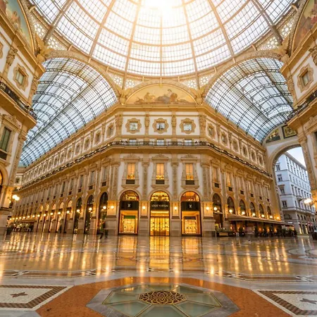 Apartament Corso Vittorio Emanuele Grandsuite - Position In Next To Duomo