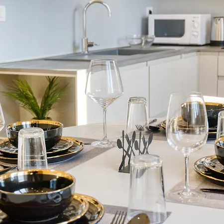 Apartamento Corso Vittorio Emanuele Grandsuite - Position In Next To Duomo *